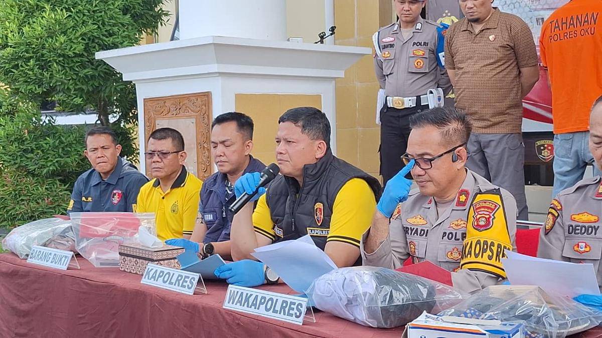 Rilis penangkapan pelaku pembunuhan Guru PPPK di OKU.