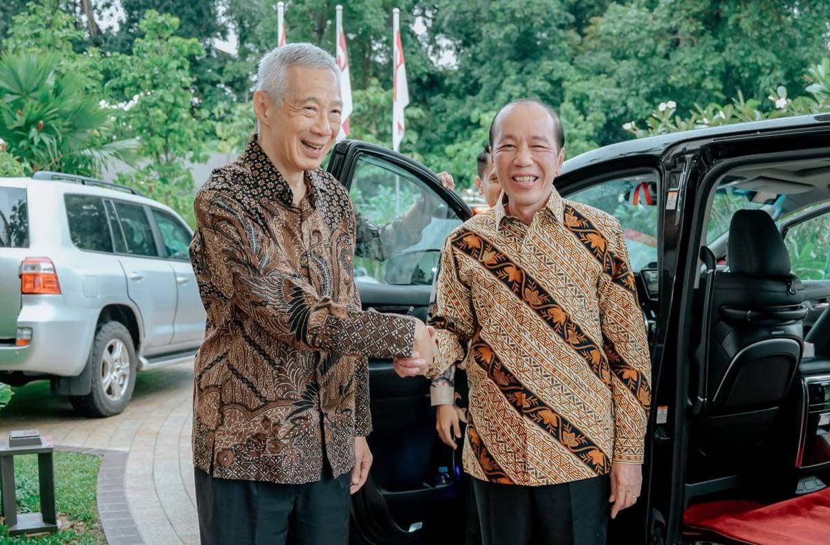 Jokowi Pamer Investasi Infrastruktur RI di Bloomberg New Economy 2025