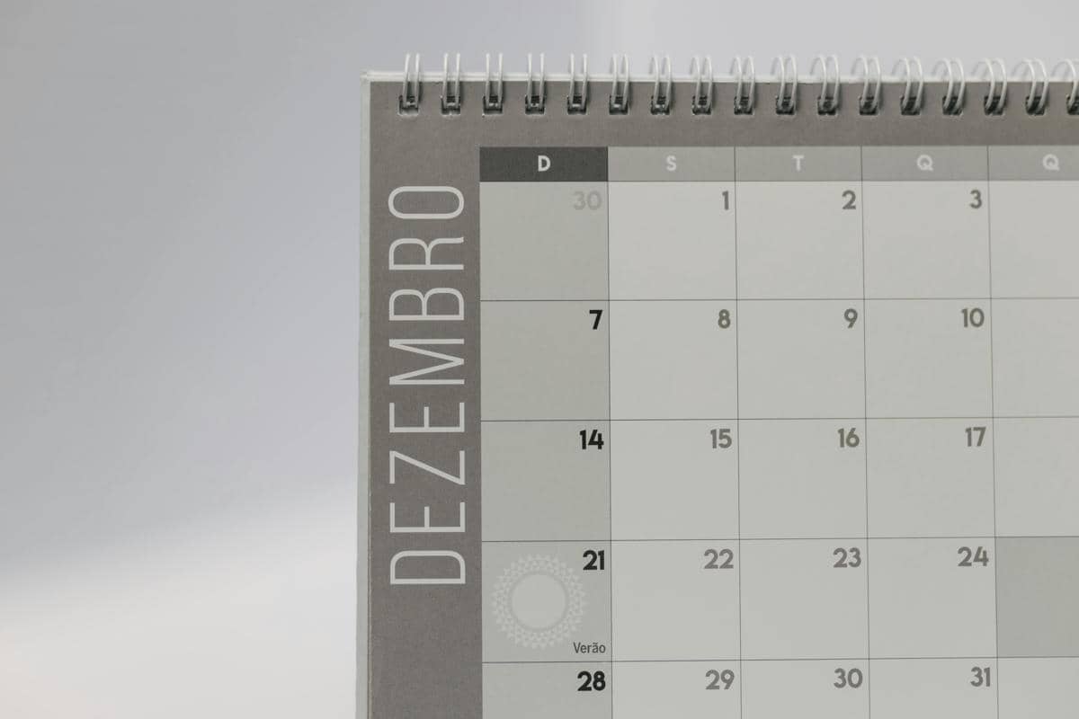 Ilustrasi kalender Desember.