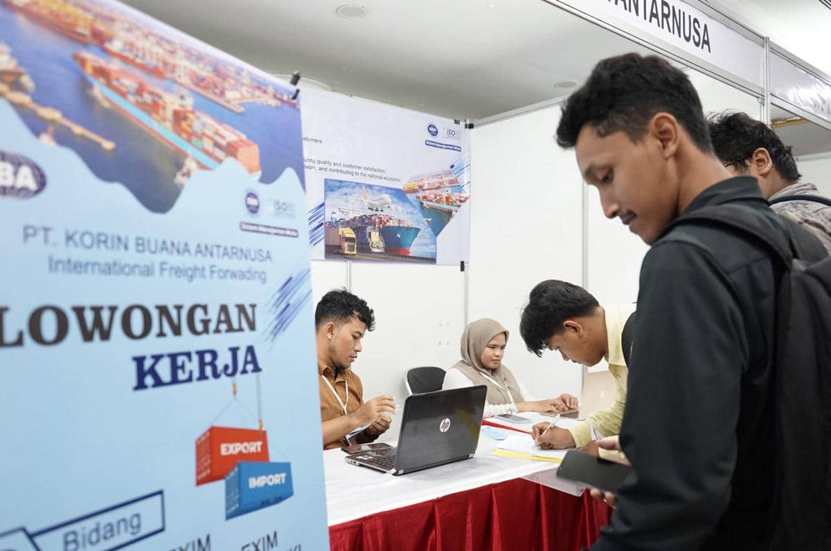 Dokumentasi Job Fair & Edu Fair 2025 (6).jpeg