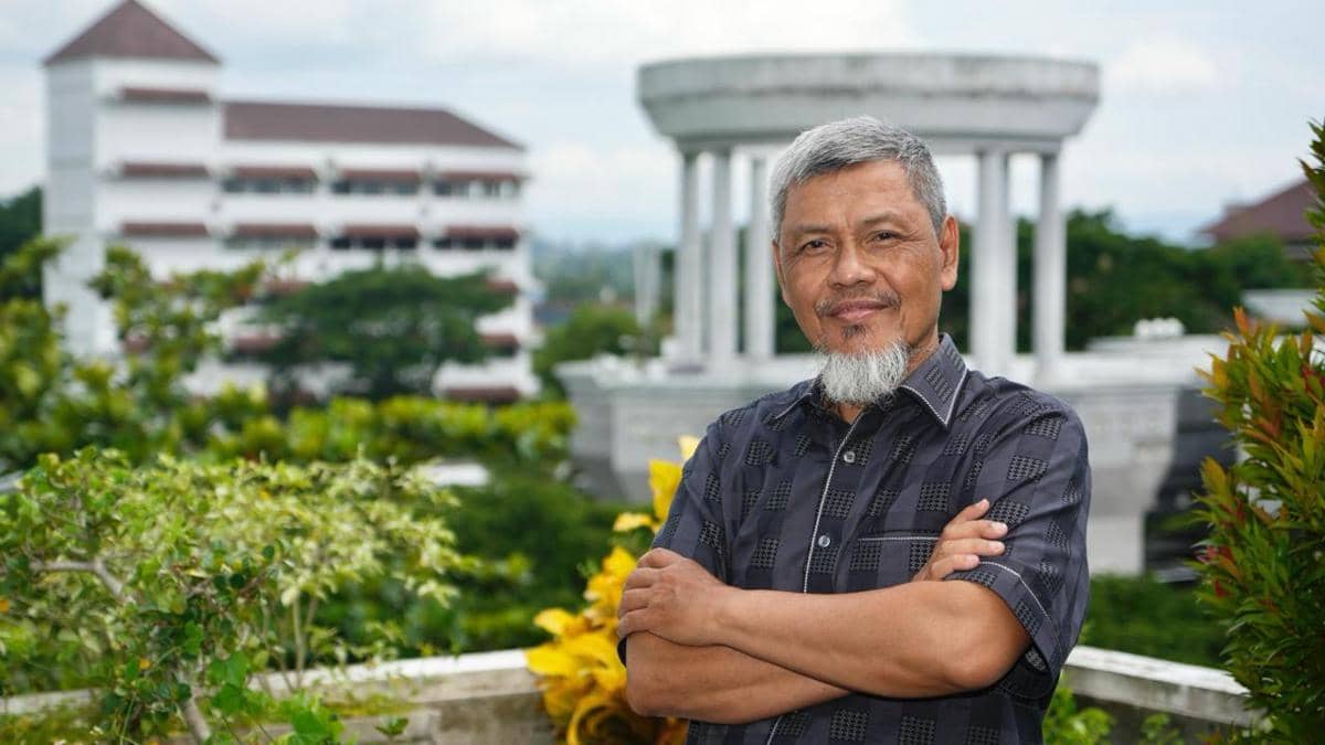 Guru Besar Fakultas Ekonomi dan Bisnis Universitas Muhammadiyah Yogyakarta (UMY), Prof. Dr. Imamudin Yuliadi