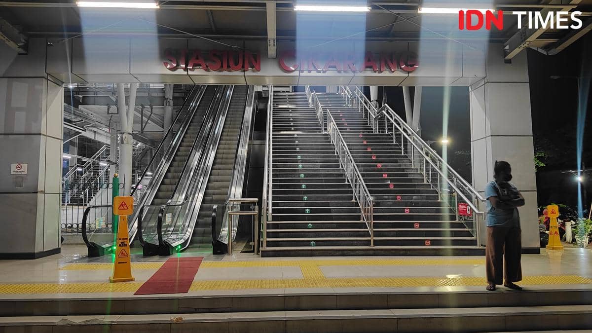 Stasiun Cikarang jadi hotel darurat penumpang kereta