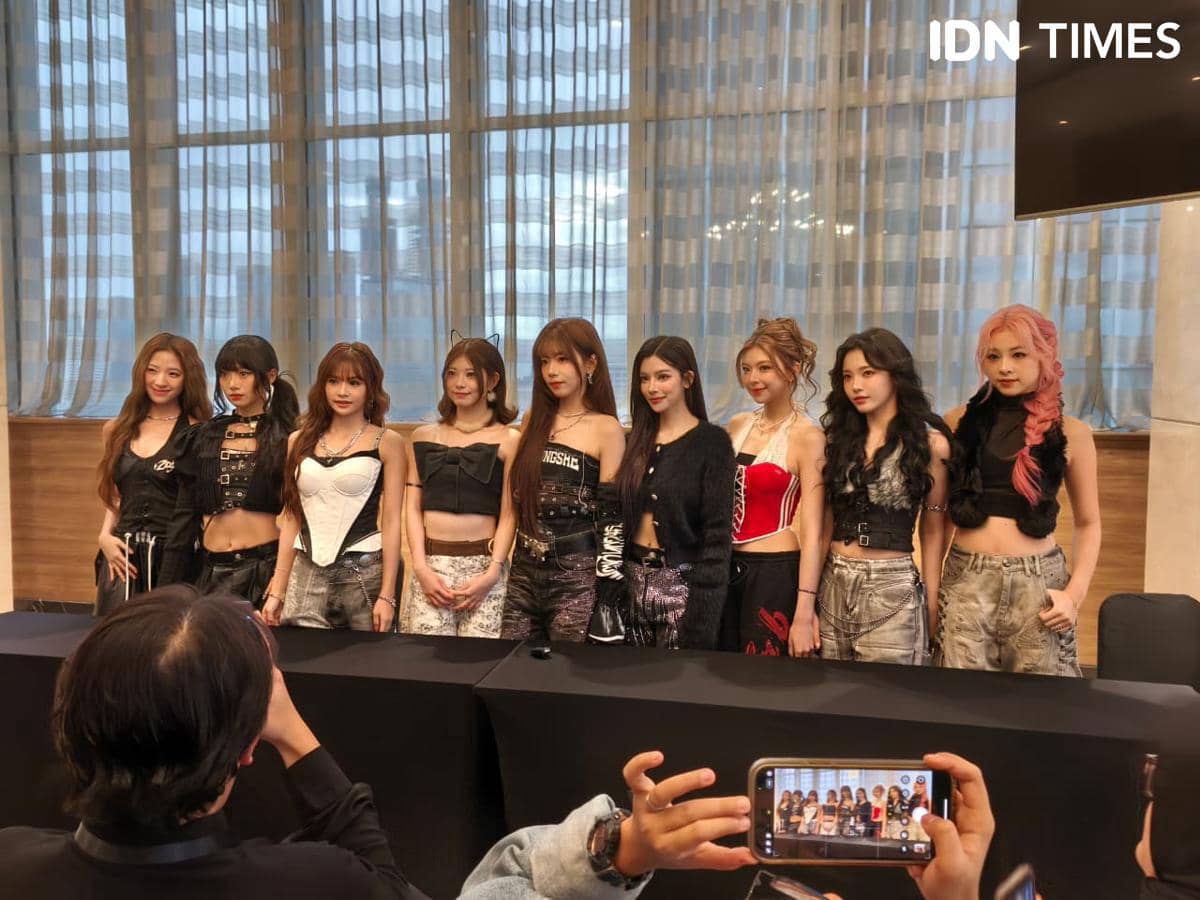 Girl Group Gen1es saat sesi Press Conference CHUANG Asia Mini Tour di Jakarta, Kamis (20/11/2025)