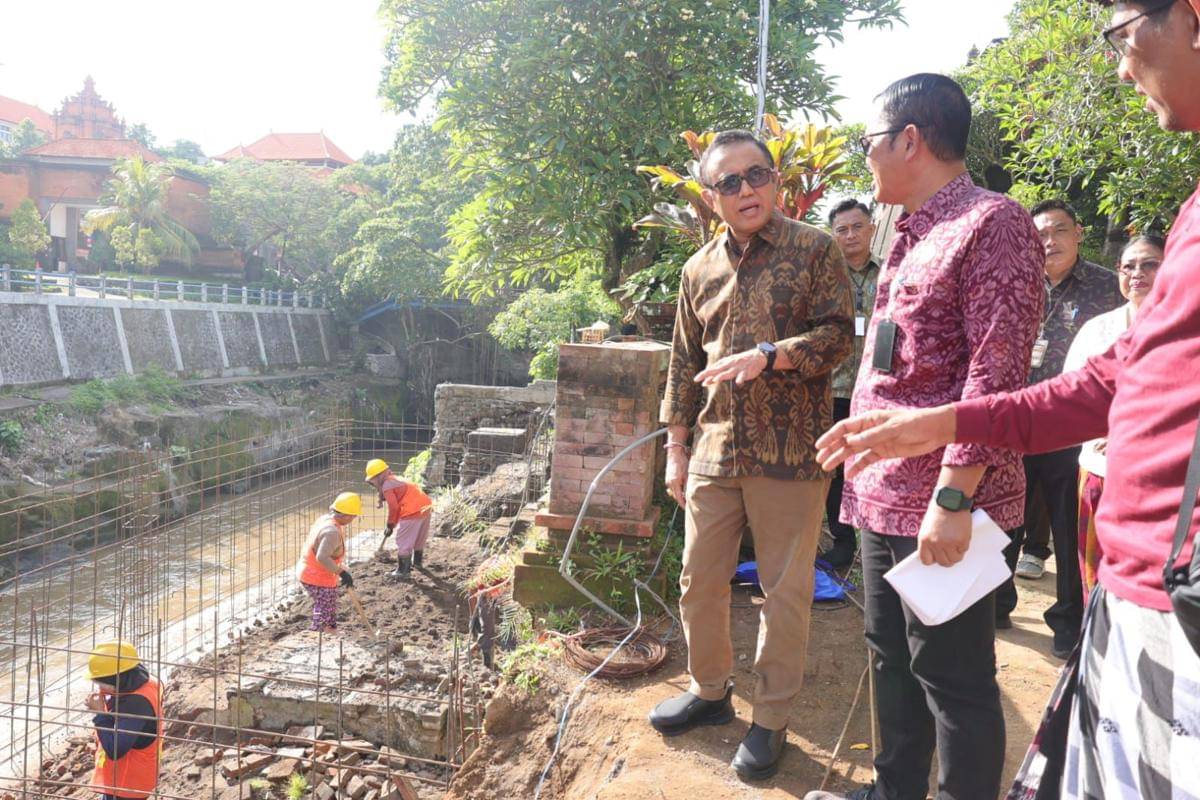 Perbaikan 8 Pura yang Rusak Akibat Banjir Telan Biaya Rp5,4 Miliar