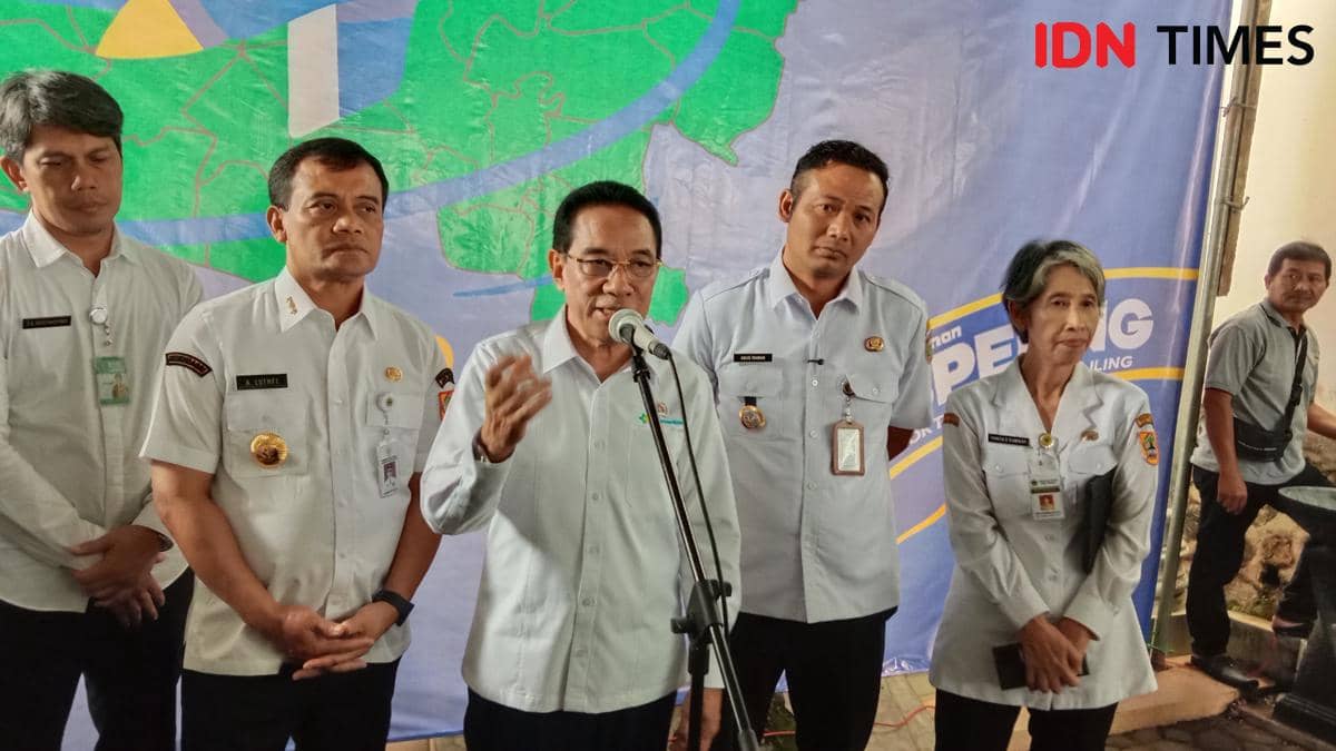 Wamenkes Benjamin Paulus Oktavianus bersama Wakil Bupati Boyolali, Kadinkes Jateng Yunita Dyah Suminar dan Gubernur Jateng Ahmad Luthfi bergantian menjelaskan keberhasilan program Speling Melesat. (IDN Times/Fariz Fardianto) 