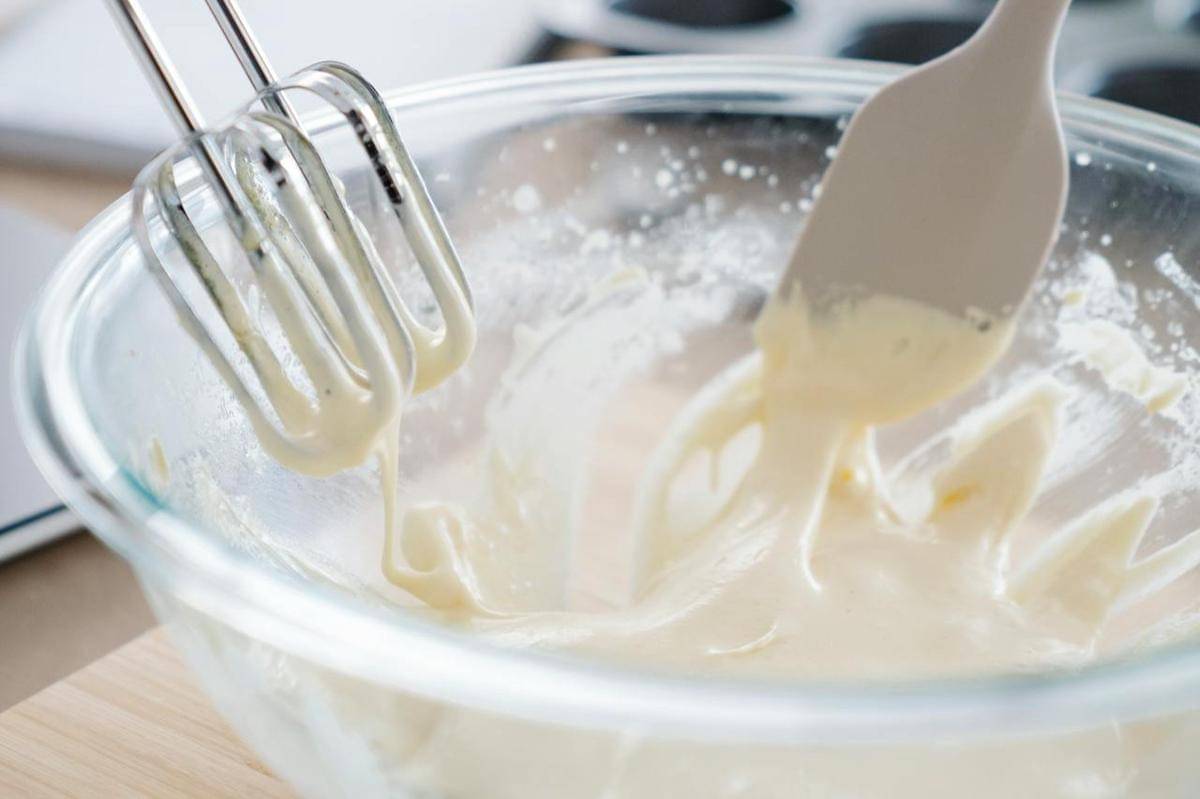 Potret mikser untuk mengembalikan tekstur keju