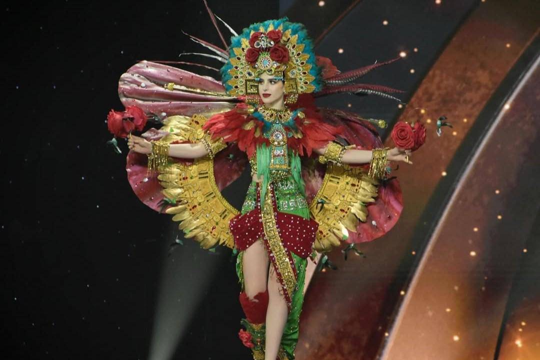 potret Fatima Bosch, Miss Universe 2025