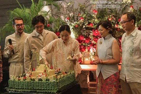 Perayaan 7 Bulan Kehamilan Istri Brandon Salim (instagram.com/dhikahimawan)