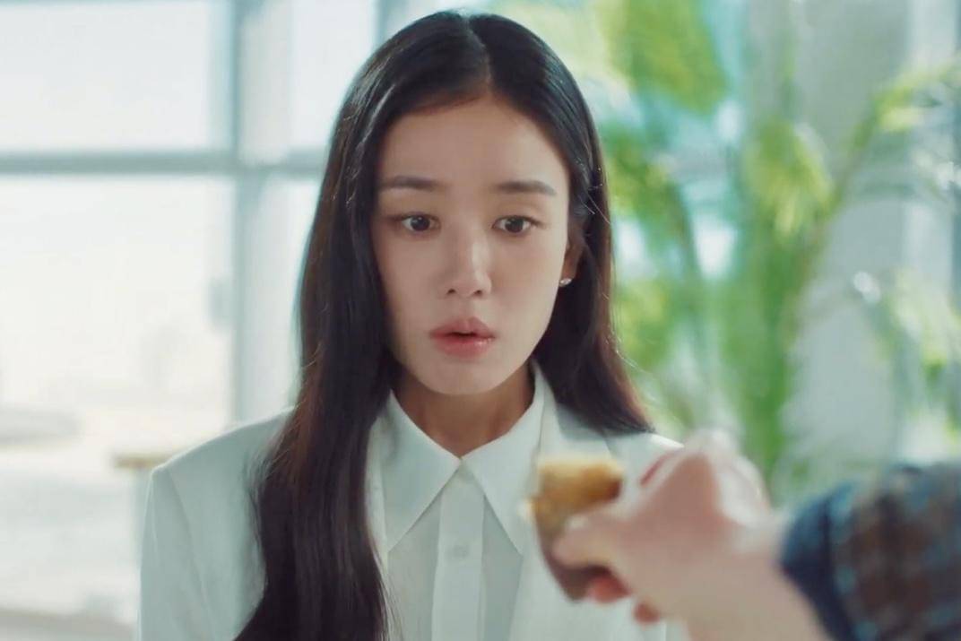 Go Da Rim (Ahn Eun Jin) dalam drakor Dynamite Kiss