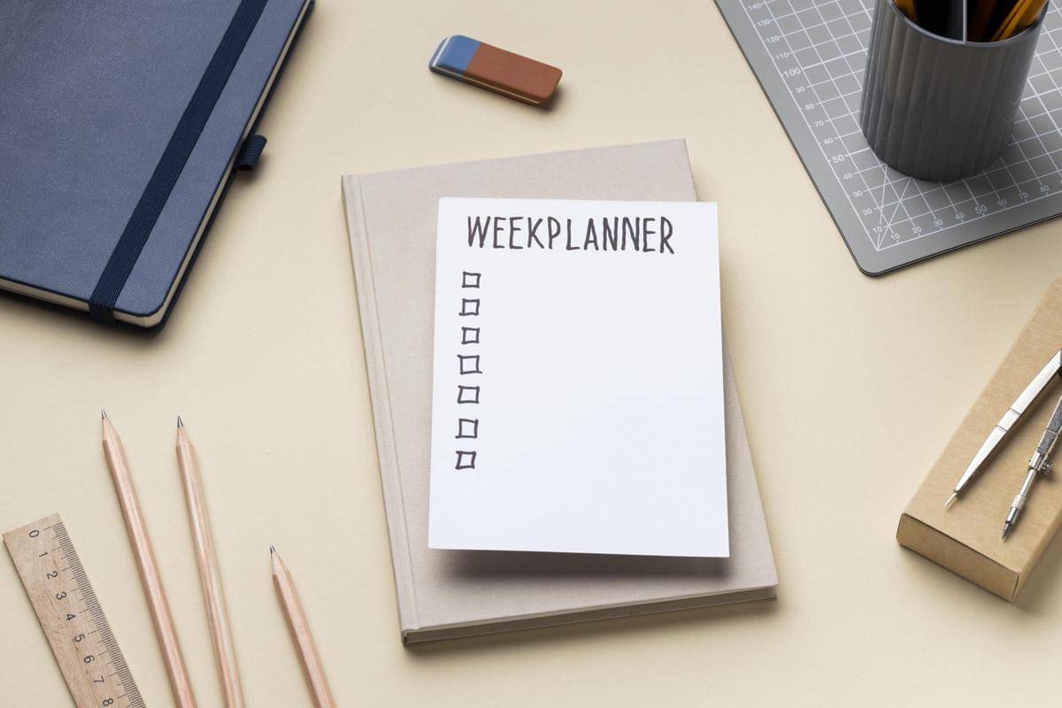 Ilustrasi daftar rencana atau mingguan