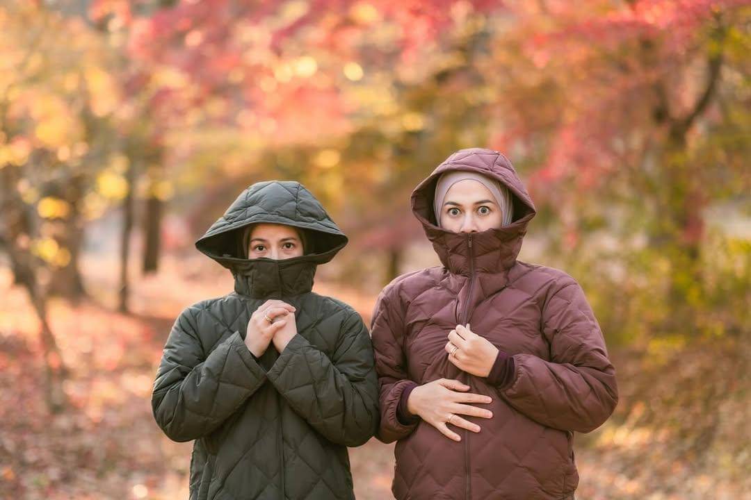 Photoshoot Natasha Rizki dan sahabat di Korea Selatan saat auntumn.