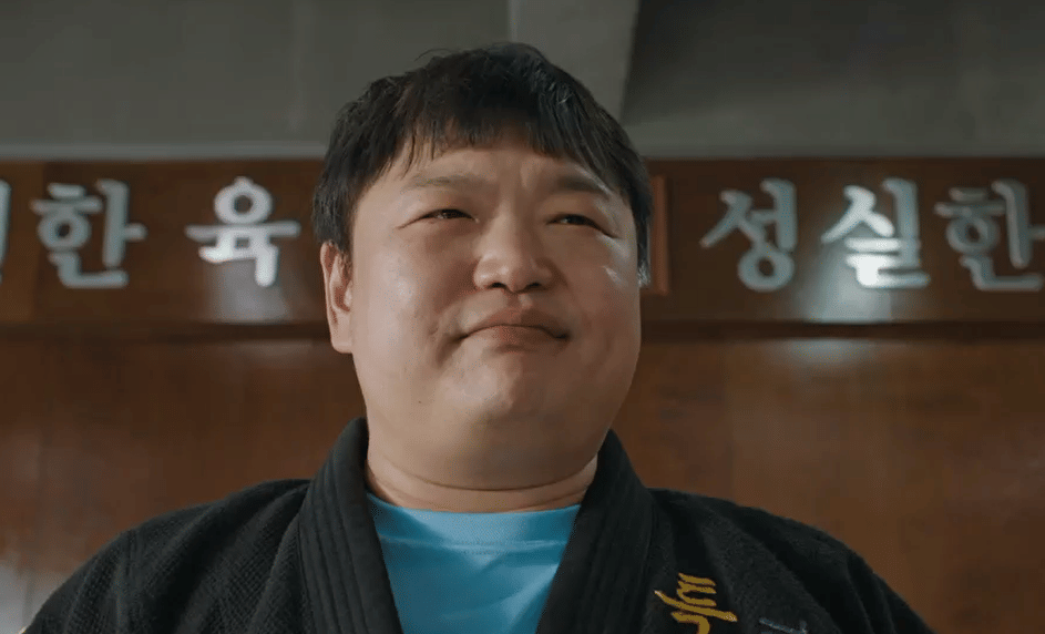 still cut drama Korea Heroes Next Door