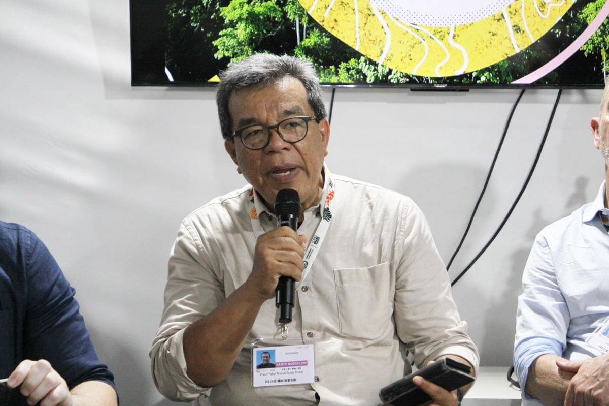 1. Paul Butarbutar, Kepala Sekretariat Just Energy Transition Partnership (JETP) Indonesia dalam salah satu sesi di ford pavilion, COP 30 (Foto : Purpose Indonesia/
