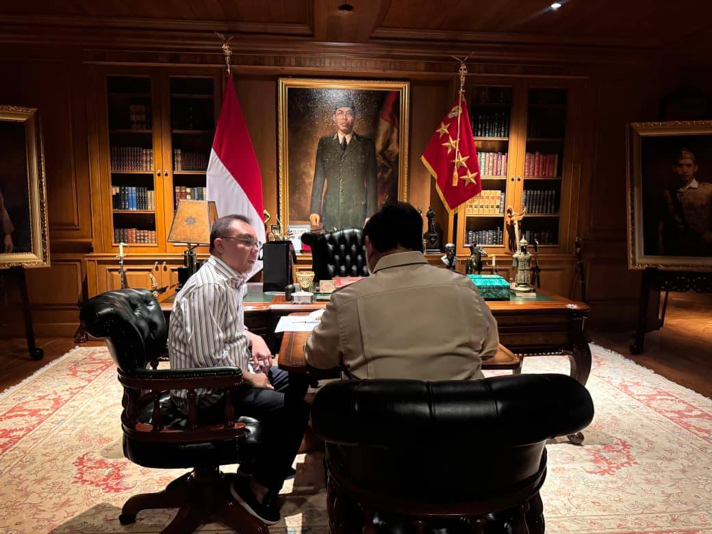 Presiden Prabowo bertemu dengan Wakil Ketua DPR Sufmi Dasco Ahmad di Hambalang, Sabtu (22/11/2025). (Dok. Istimewa).