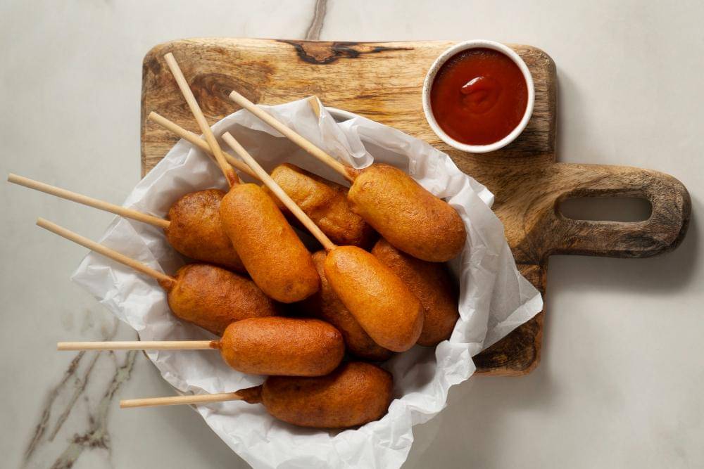 ilustrasi mini corn dog