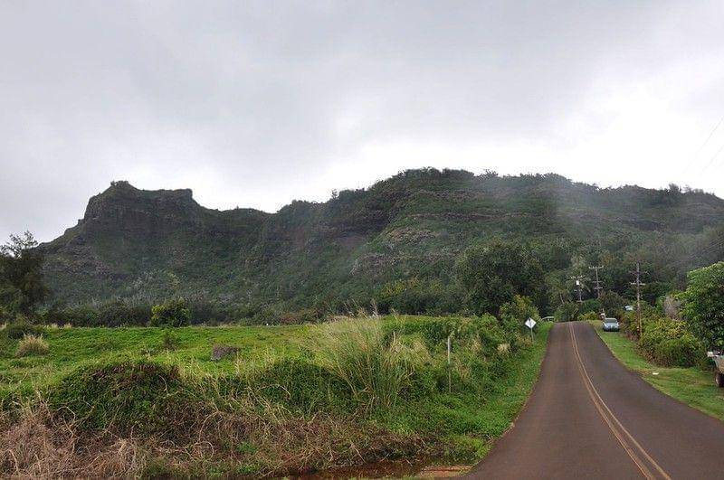 Ilustrasi the sleeping giant di Kaua'i
