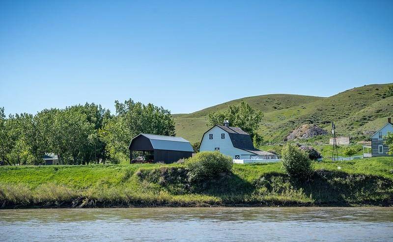 Ilustrasi medicine hat yang dikenal jadi kota paling cerah