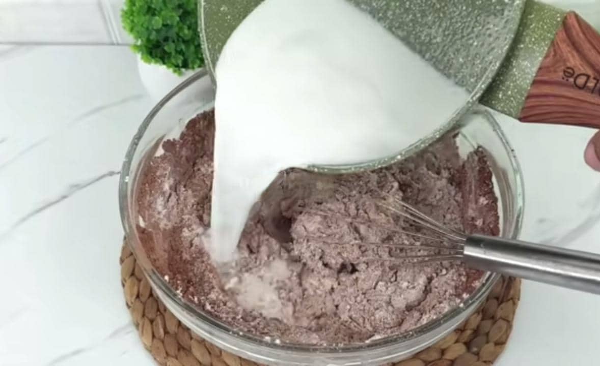 ilustrasi membuat adonan