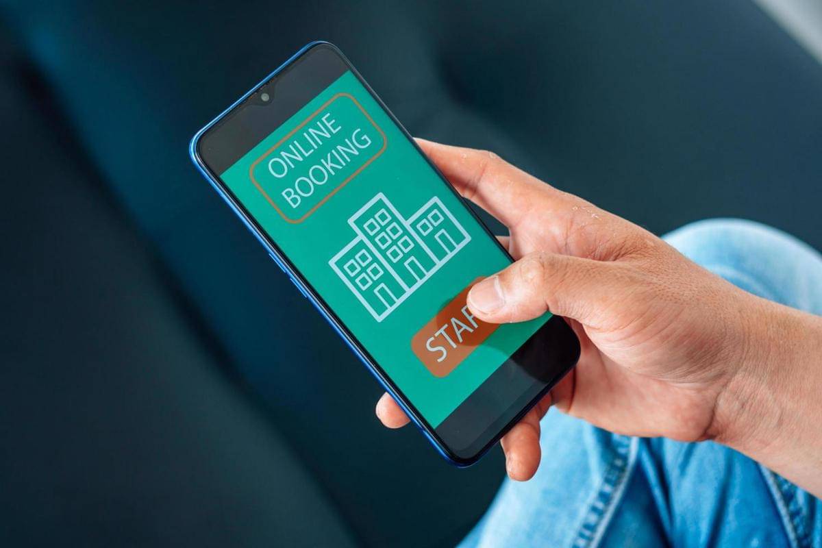 ilustrasi booking hotel