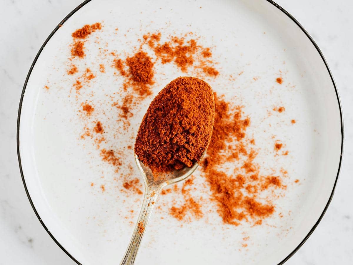 ilustrasi paprika bubuk