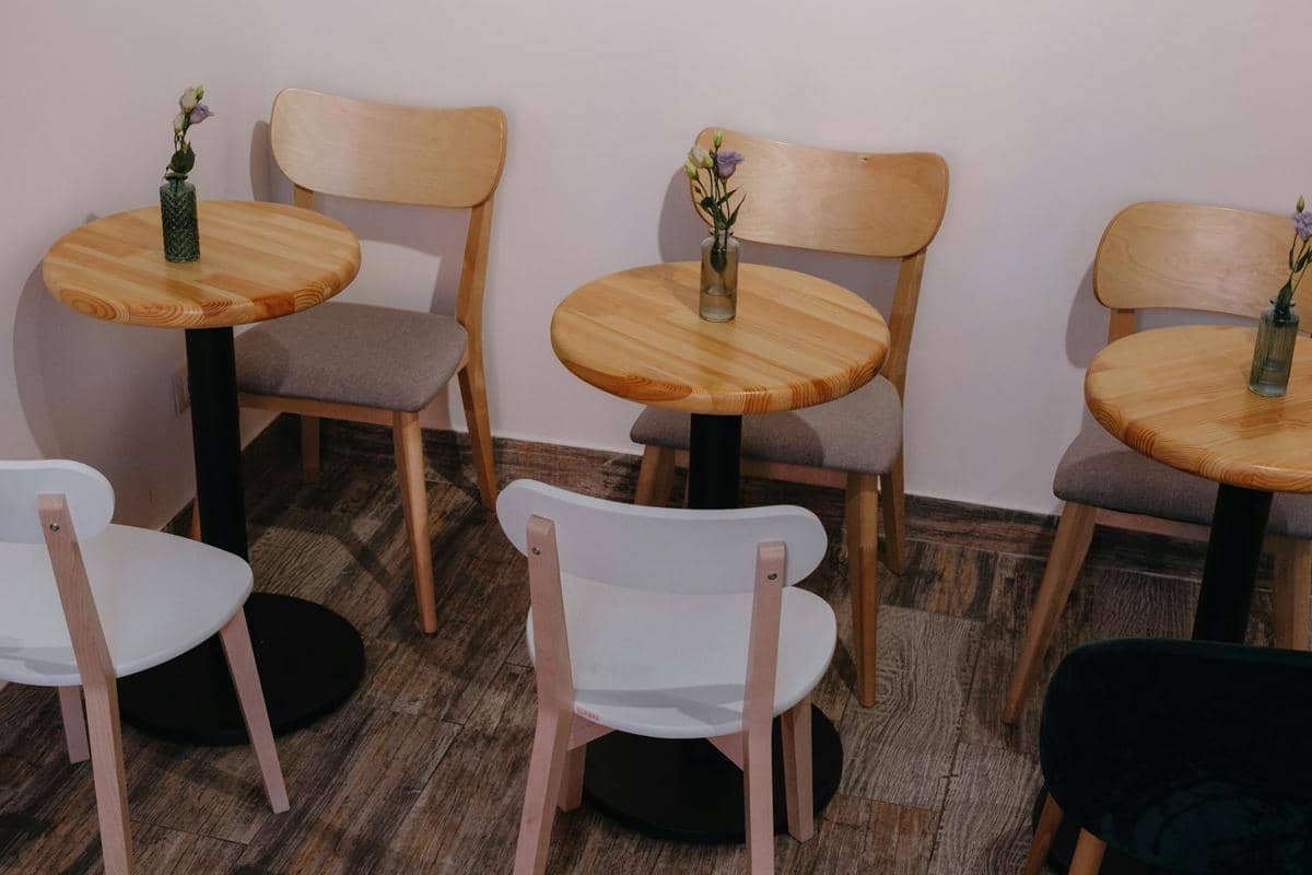 Furnitur kayu