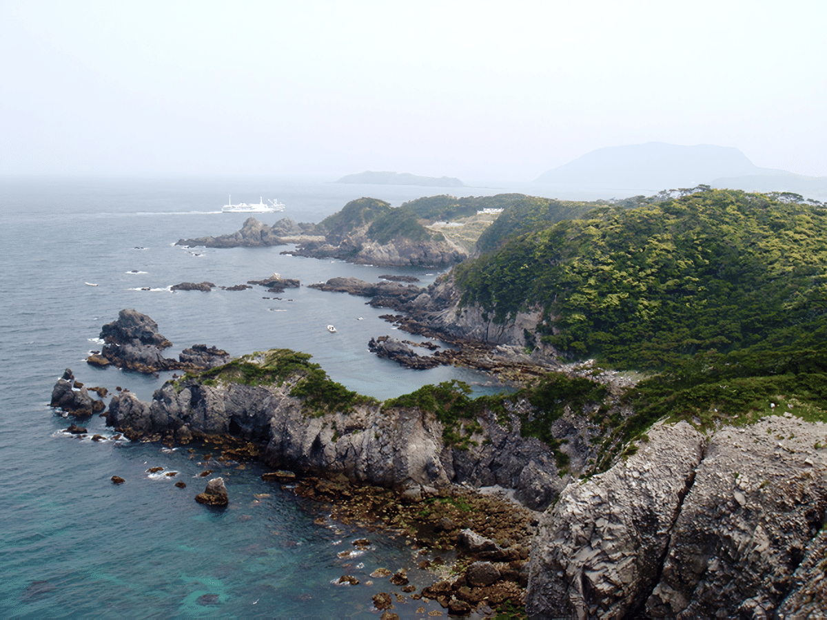 Shikine-jima