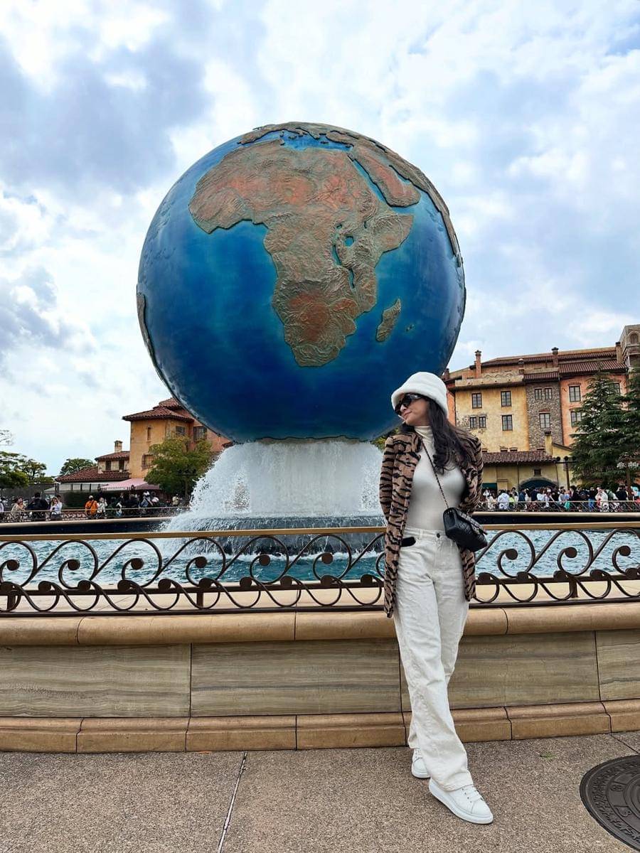 Potret Valerie Tifanka liburan ke Jepang bareng sahabat