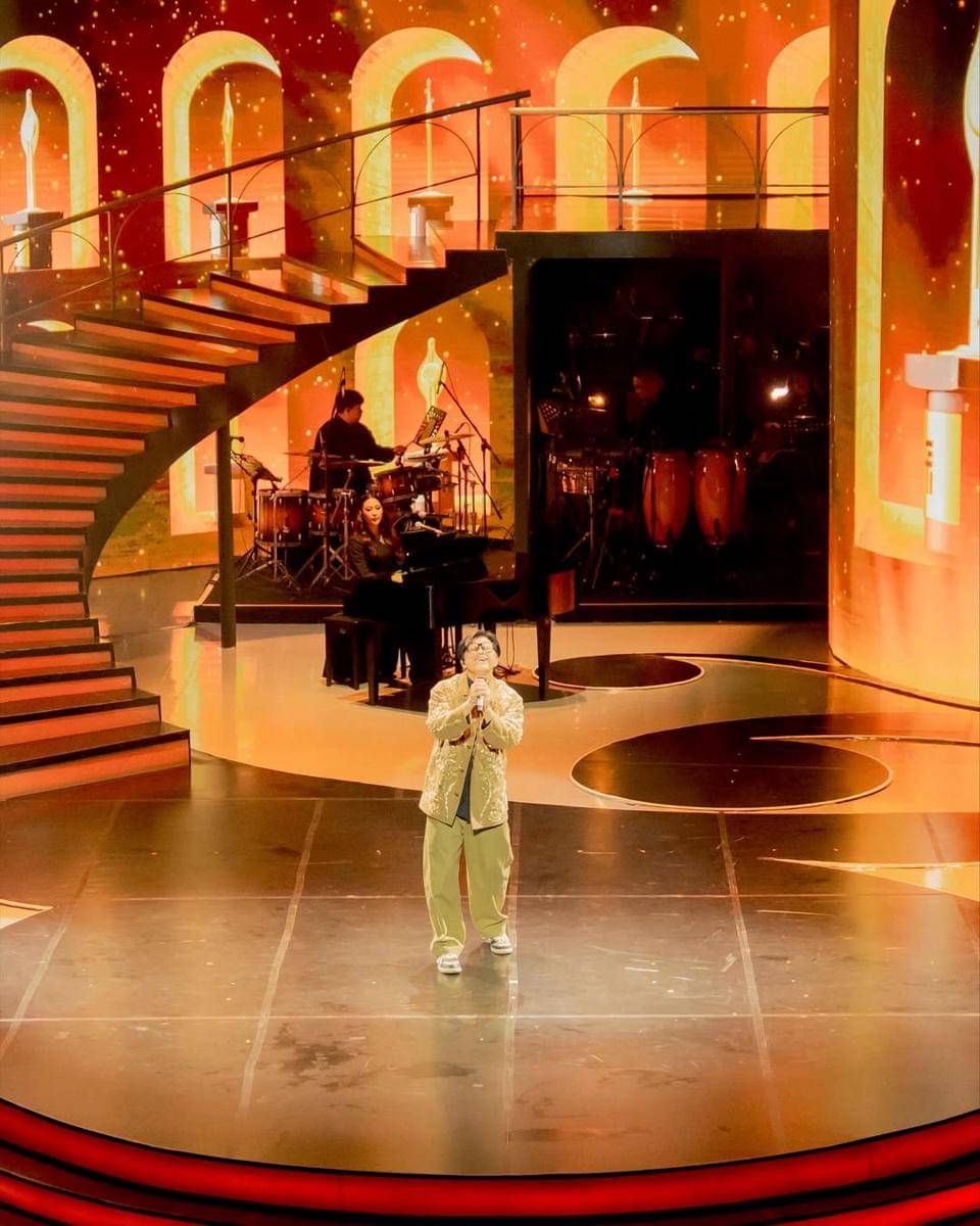 Potret Sherina jadi Pengiring Penyanyi di FFI 2025