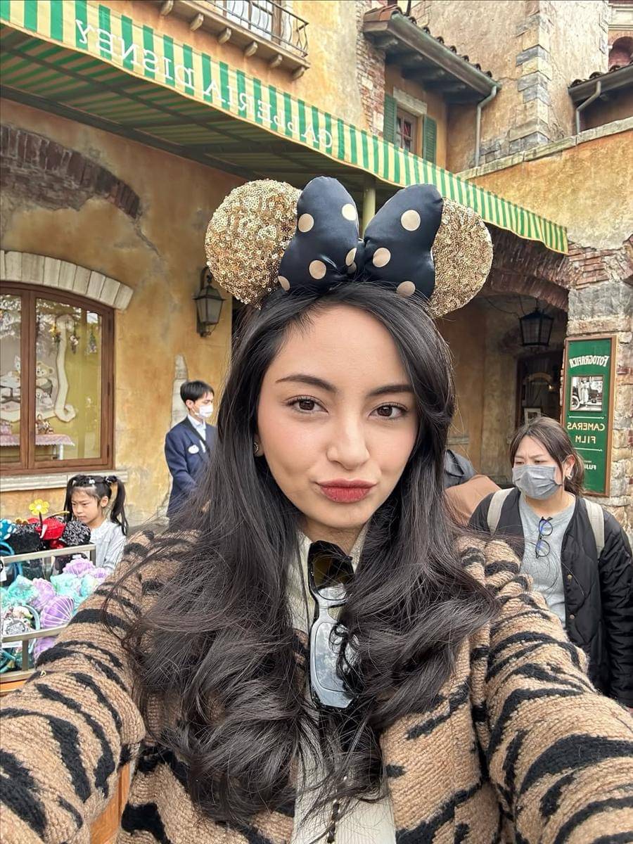 Potret Valerie Tifanka liburan ke Jepang bareng sahabat