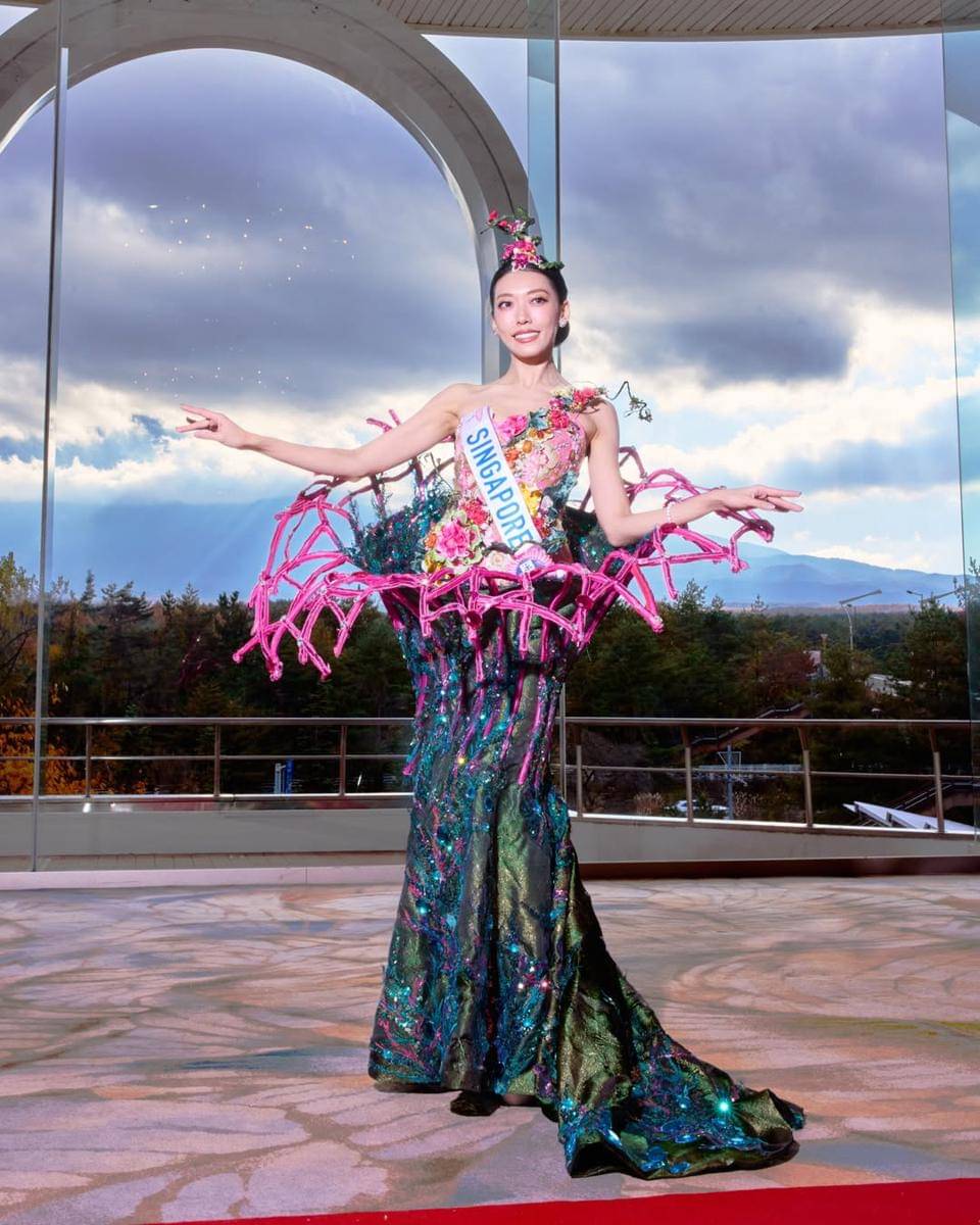 kostum nasional Miss International Singapura 2025