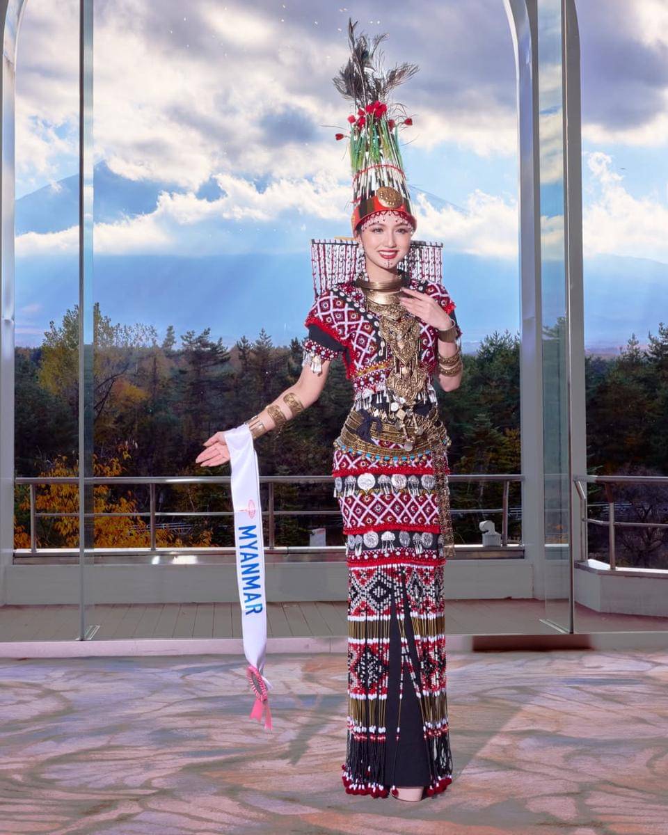kostum nasional Miss International Myanmar 2025