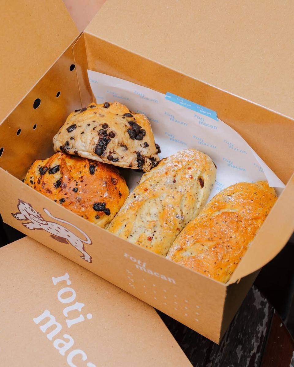 packaging Roti Macan yang menarik 