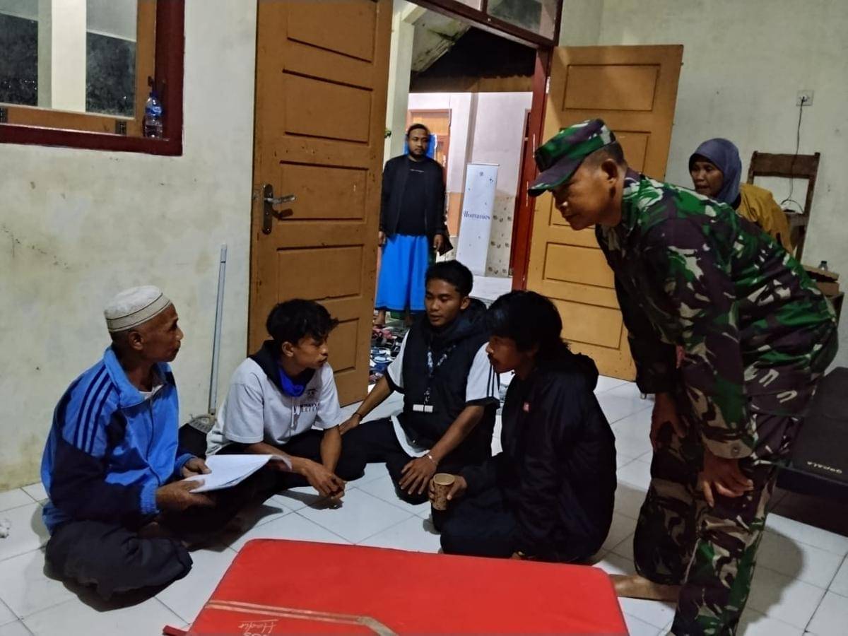 TNI AD bantu korban terdampak erupsi Semeru