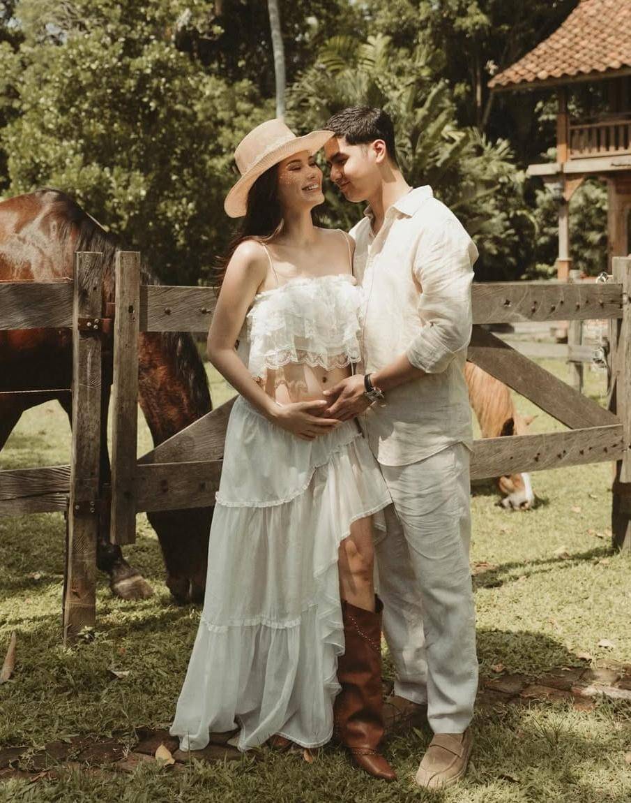 gaya maternity Alyssa Daguise