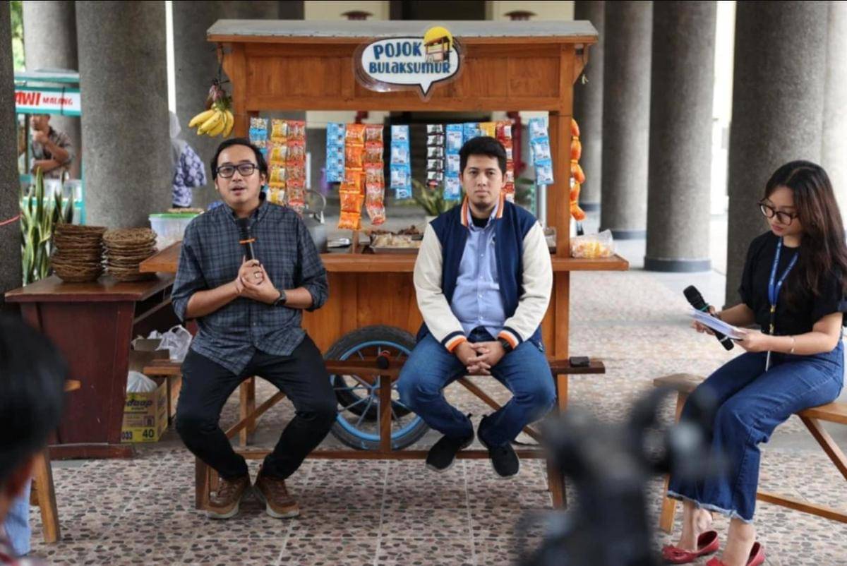 Diskusi Pojok Bulaksumur di Selasar Gedung Pusat UGM, Kamis (20/11/2025). 