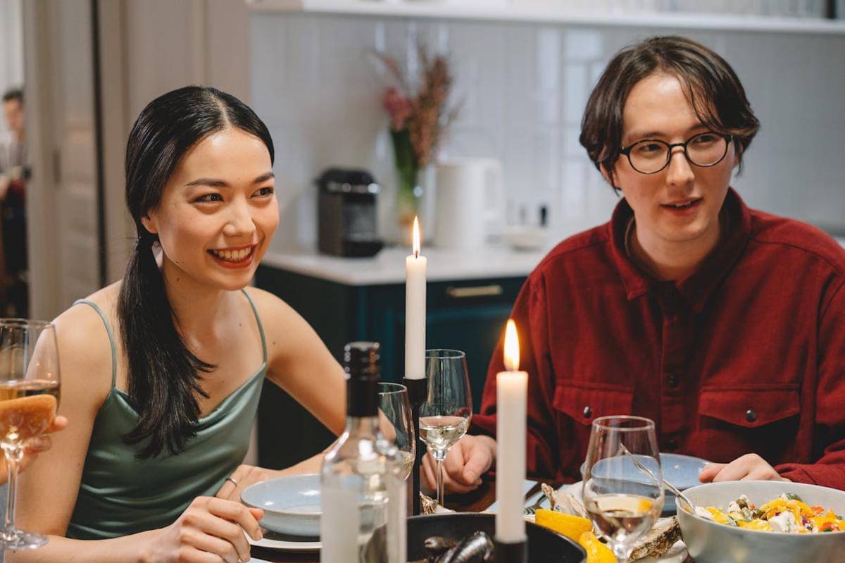 ilustrasi pasangan romantis