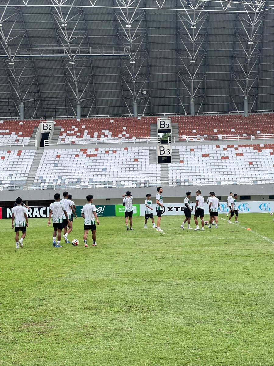 Persiapan PSMS saat berlatih di Stadion Gelora Jakabaring, Palembang (dok.PSMS)