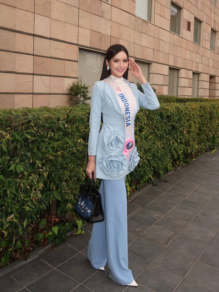 Potret Melliza Xaviera di Karantina Miss International 2025