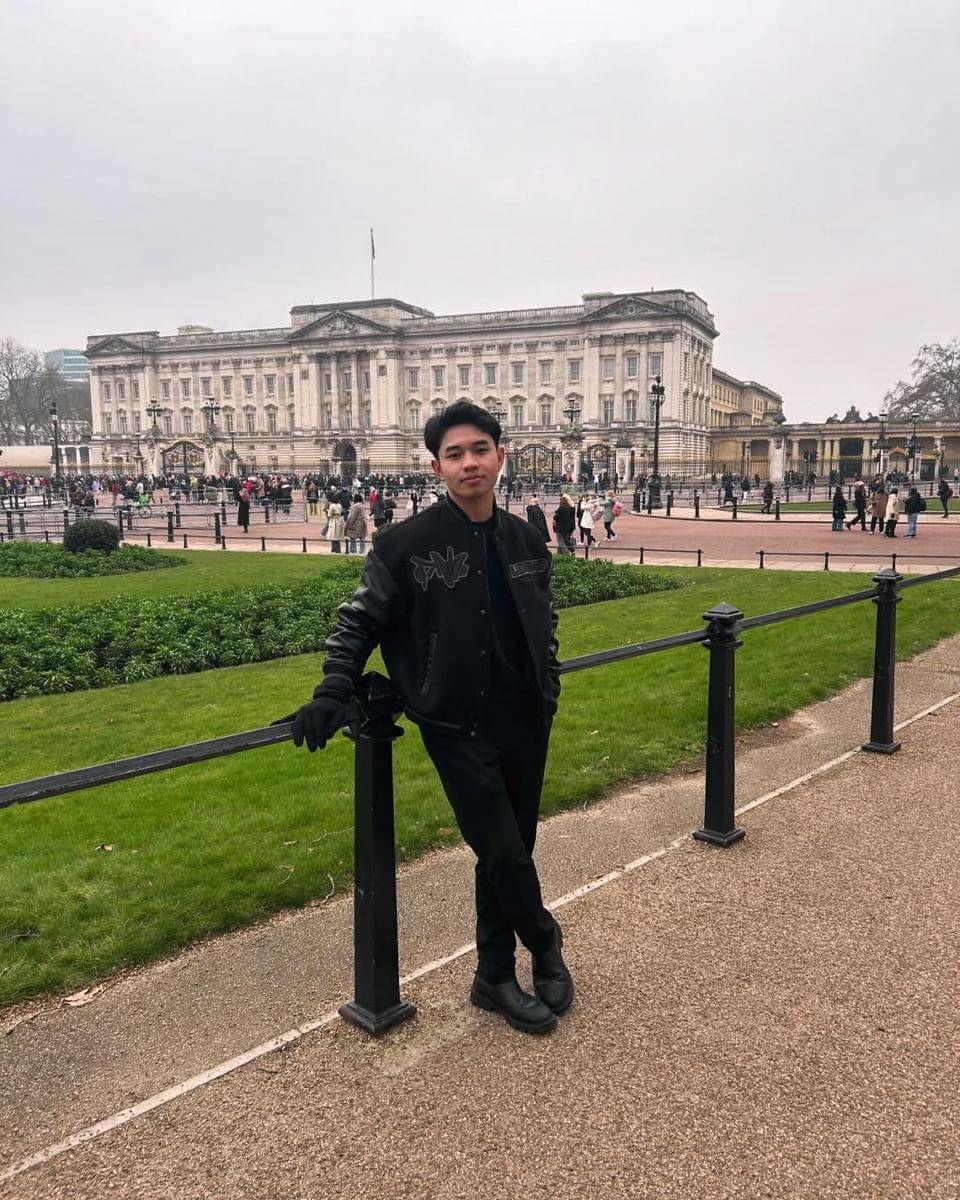 OOTD Traveling ala Fiki Naki