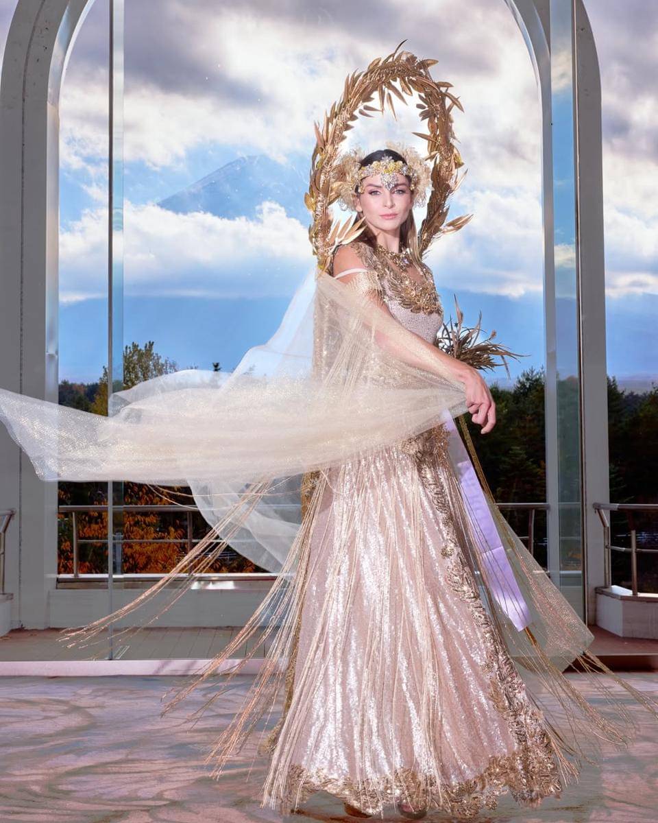 kostum nasional Miss International Republik Ceko 2025