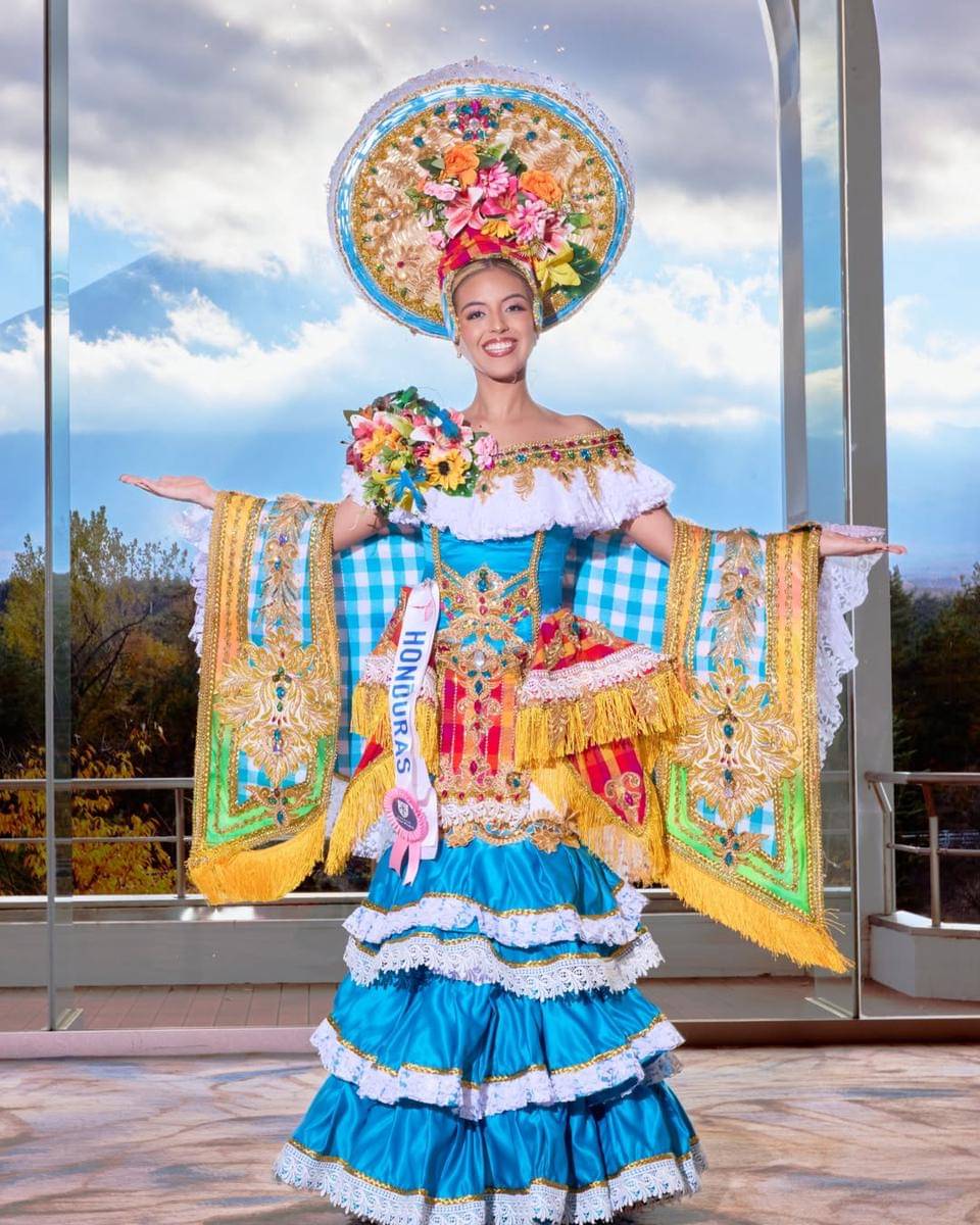 kostum nasional Miss International Honduras 2025