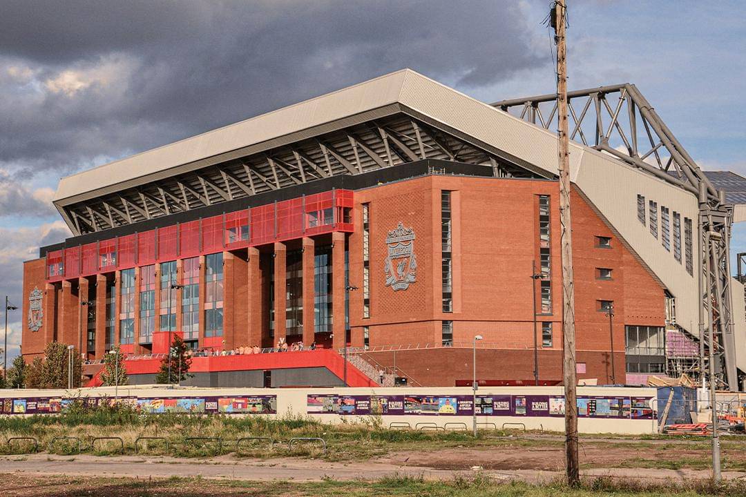ilustrasi stadion Liverpool, Anfield