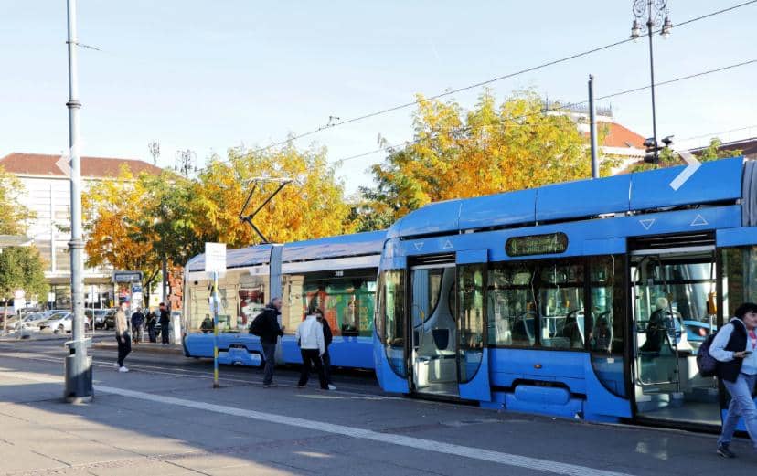 ilustrasi transportasi publik di Eropa