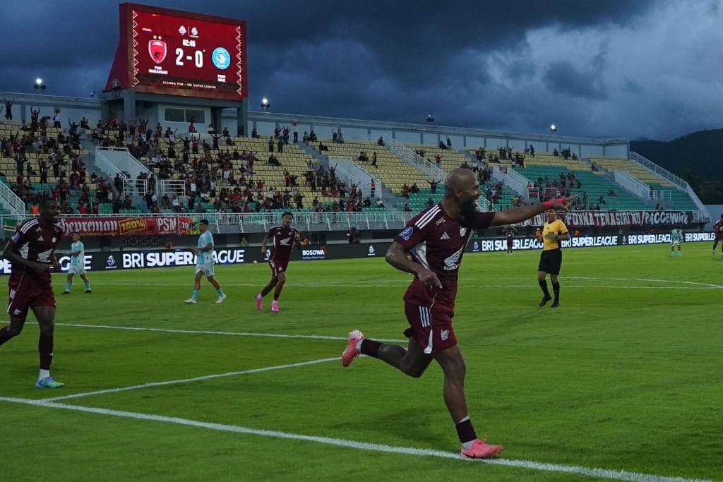 PSM Makassar versus PSBS Biak di BRI Super League 2025/2026.