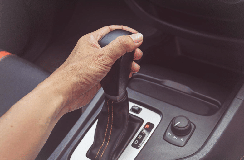 ilustrasi transmisi mobil matic