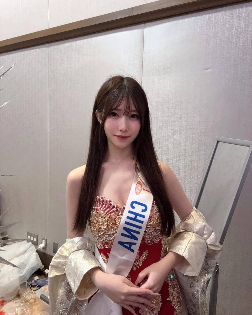 potret Le Wei He, Miss International China 2025