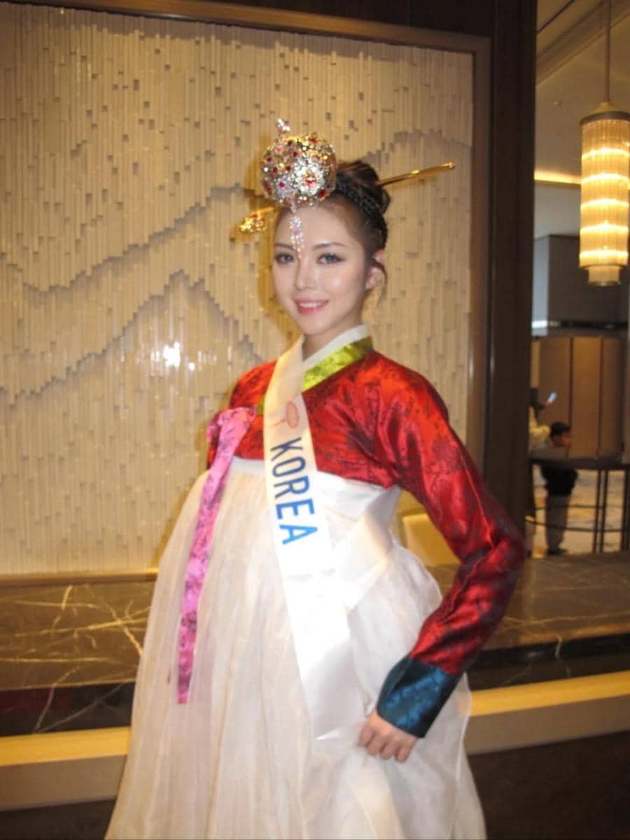 potret Jihoo Kim, Miss International Korea 2025