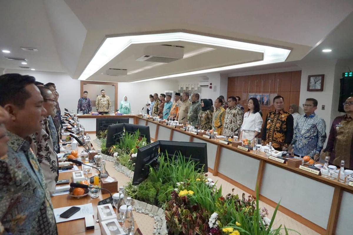 WhatsApp Image 2025-11-24 at 20.25.41_56a7247a.jpg