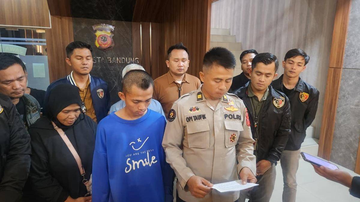 WhatsApp Image 2025-11-23 at 10.29.20 PM.jpeg