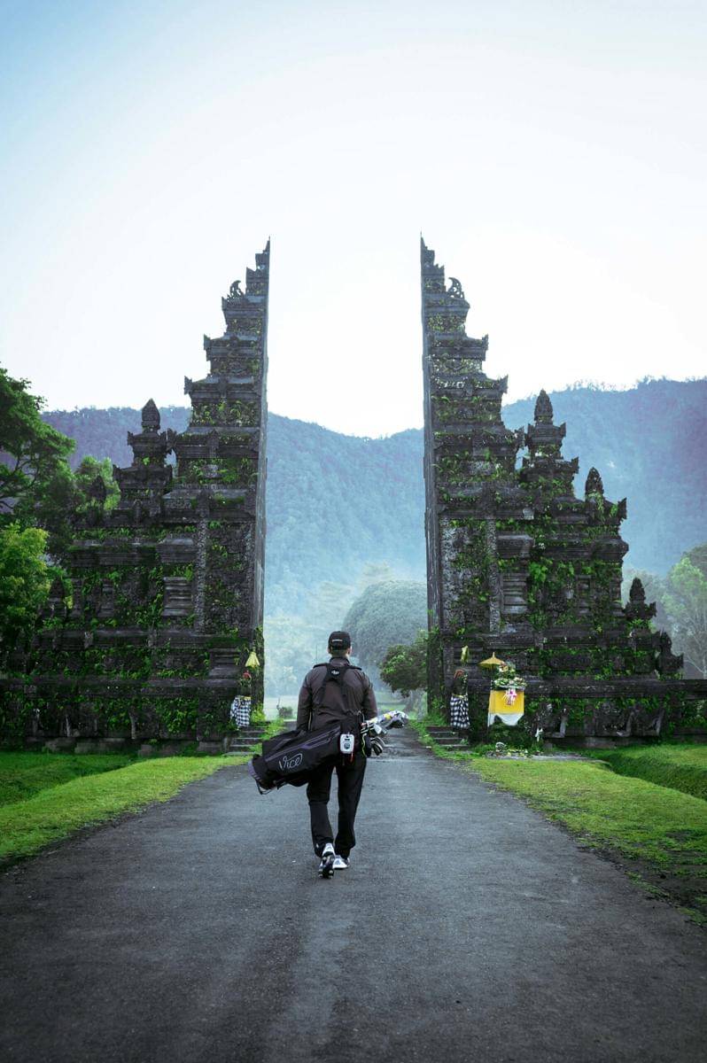 Handara Gate Wisata di Bali yang ramah Lansia